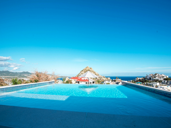 Luxurious 6-Bedroom Villa in Pedregal, Cabo San Lucas